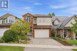7 HENDERSON DRIVE Guelph (Grange Road), ON N1E 0A1