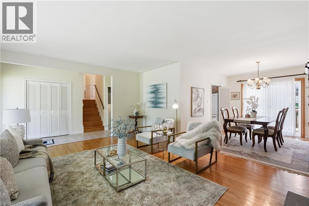 7 Braemar Place, Hamilton, ON