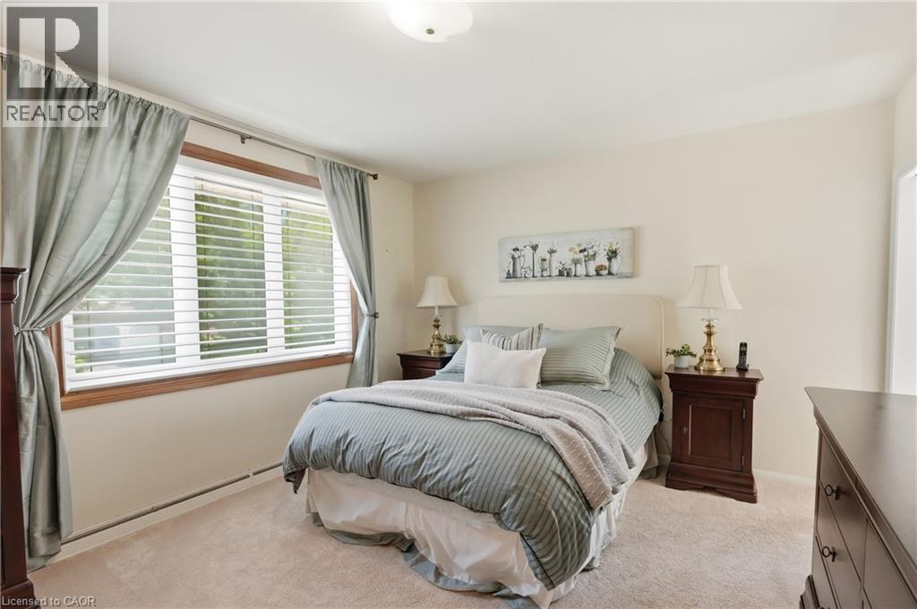 7 Braemar Place, Hamilton, ON