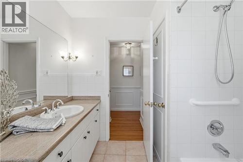 7 Braemar Place, Hamilton, ON 