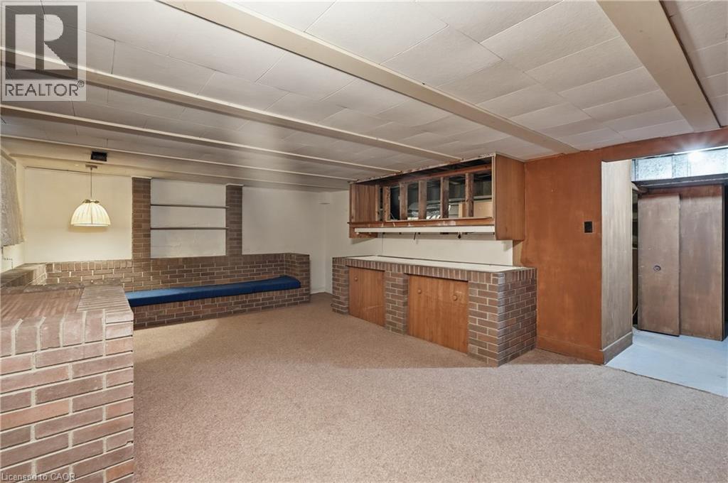 7 Braemar Place, Hamilton, ON