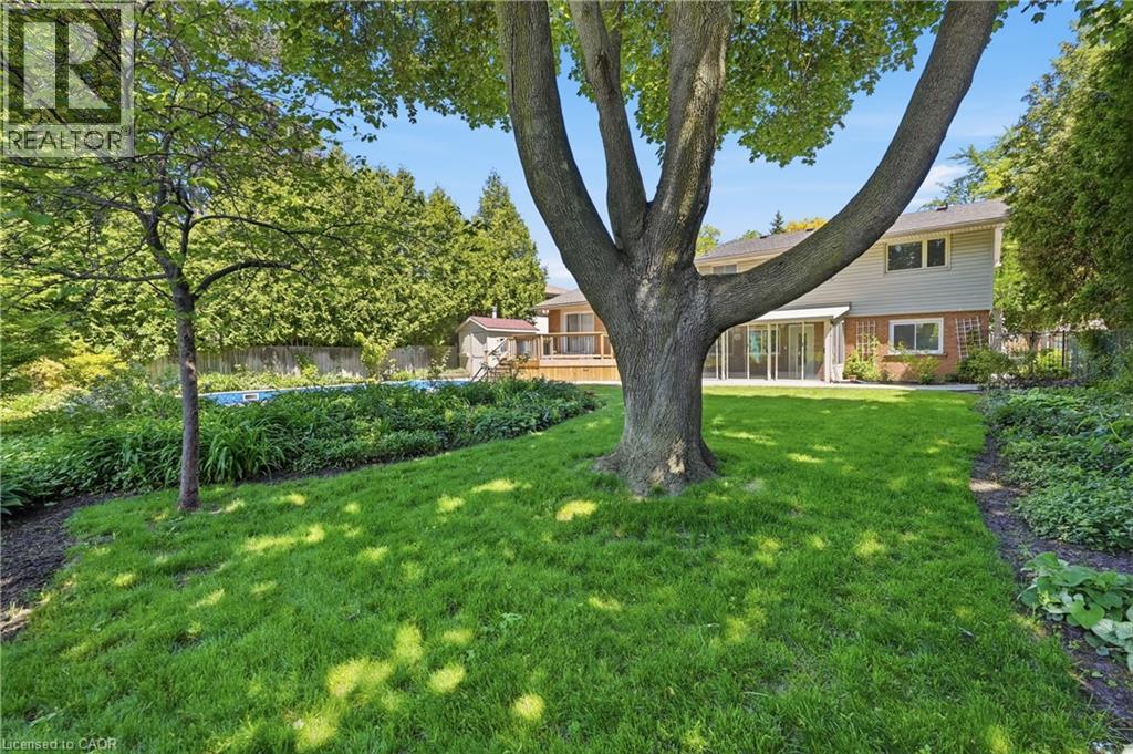7 Braemar Place, Hamilton, ON