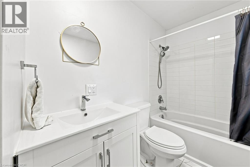 2177 Lakeshore Road, Burlington, ON