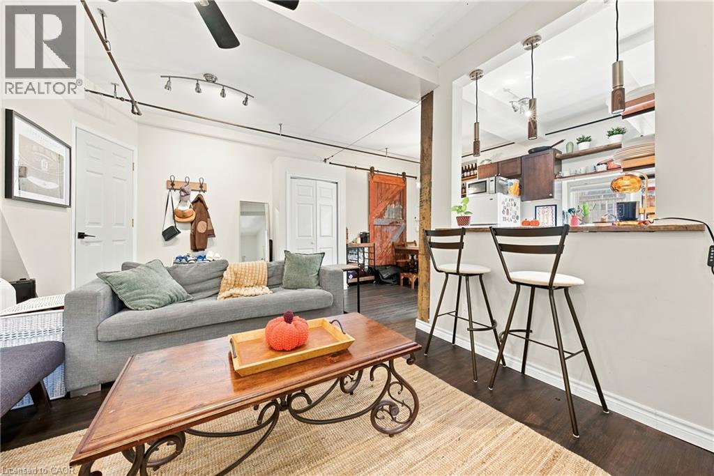 2177 Lakeshore Road, Burlington, ON