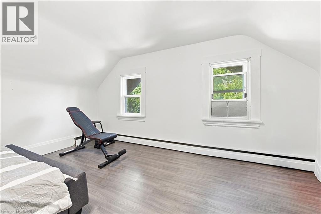 2177 Lakeshore Road, Burlington, ON