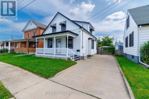 14 BATTLE STREET  Thorold (Thorold Downtown), ON L2V 3W2