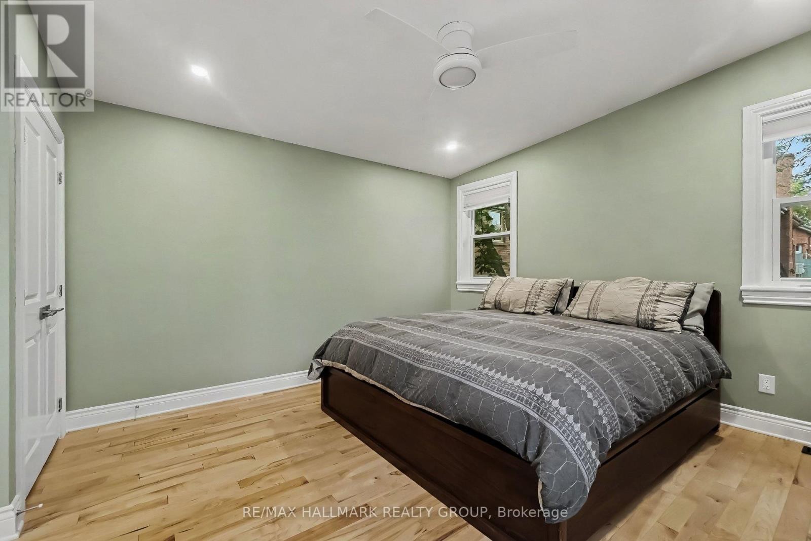 58 Concord Street N, Ottawa, ON