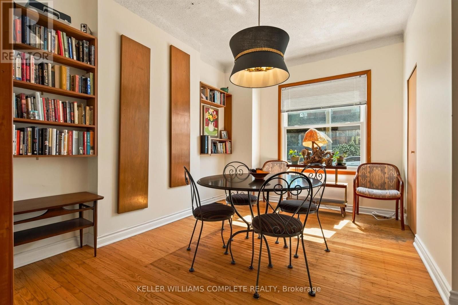 22 Spring Street, Hamilton, ON