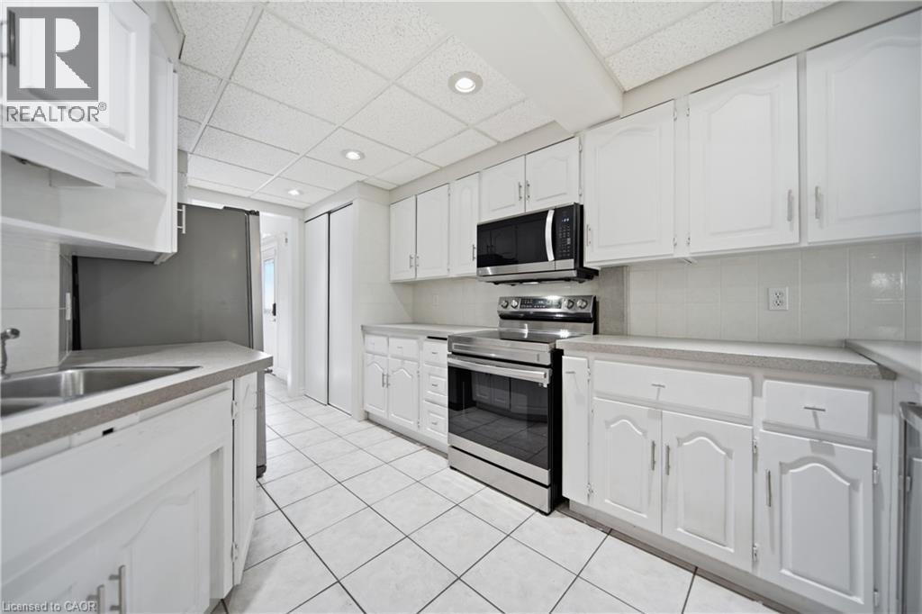 35 Perth Road, Kitchener, ON