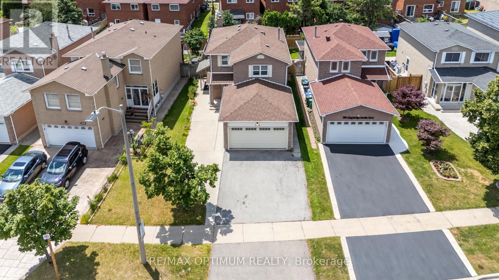 362 Kingsbridge Garden Circle, Mississauga, ON