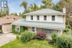 51 DAVIES CRESCENT Barrie, ON L4M 2M4