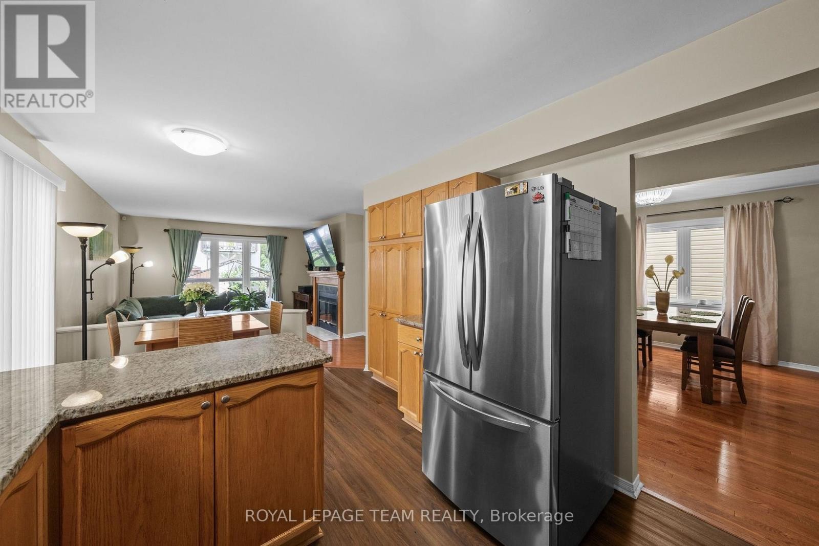 6524 Tooney Drive, Ottawa, ON