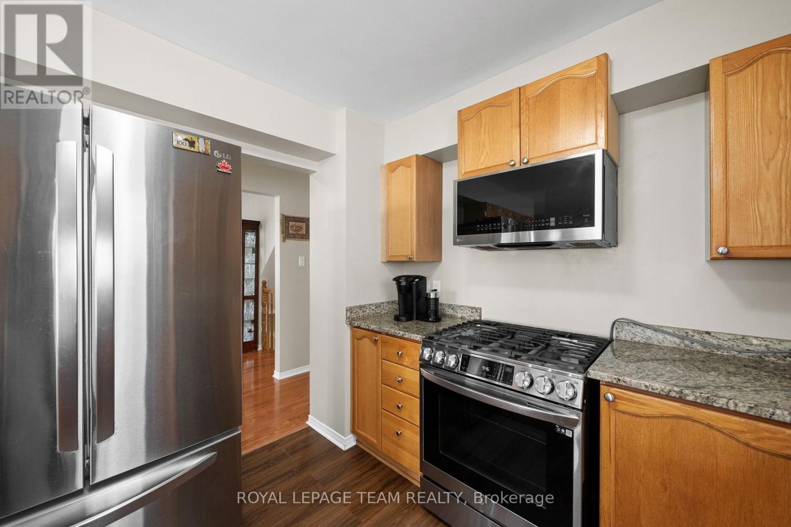6524 Tooney Drive, Ottawa, ON