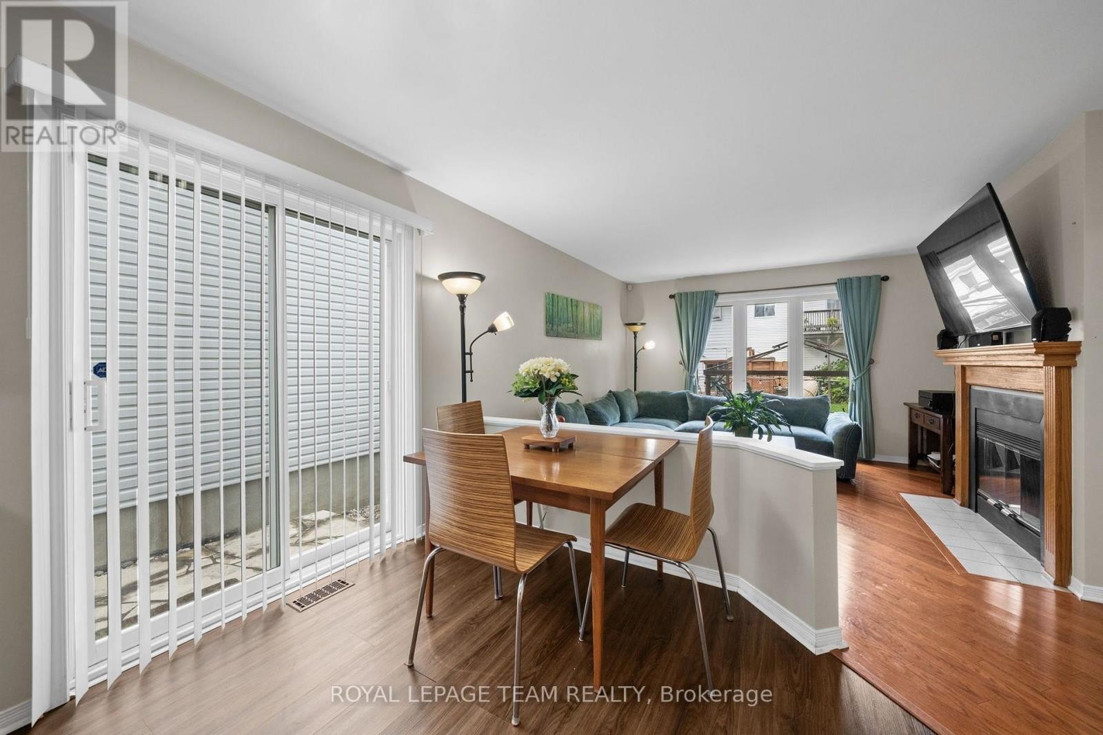 6524 Tooney Drive, Ottawa, ON