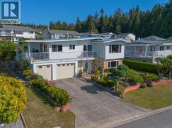 3740 STRATHCONA AVE Powell River, BC V8A 4Z8