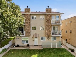 E 220 Goulet Street  Winnipeg, MB R2H 0R8