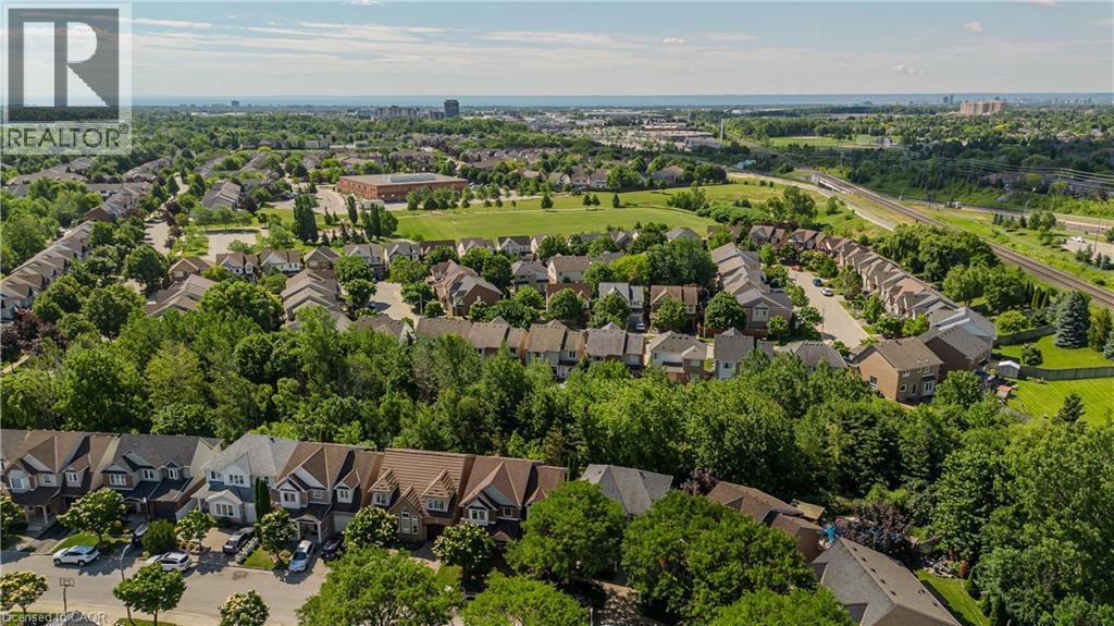 5174 Ravine Crescent, Burlington, ON