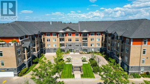 113 - 106 BARD BOULEVARD  Guelph, ON N1L 0L8