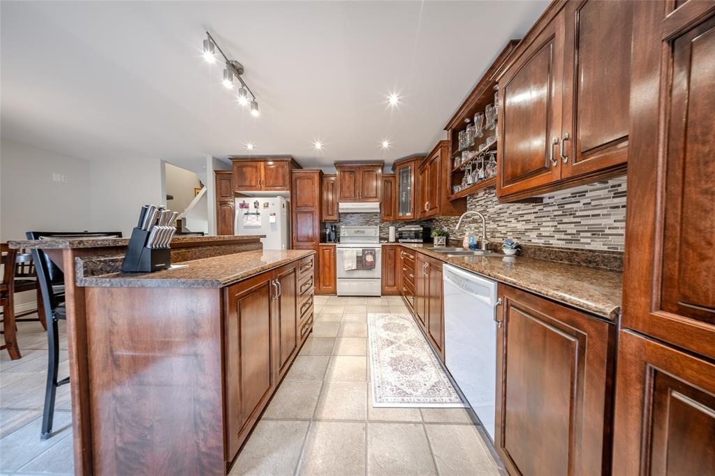20 Newfoundland Drive, St. John'S, NL