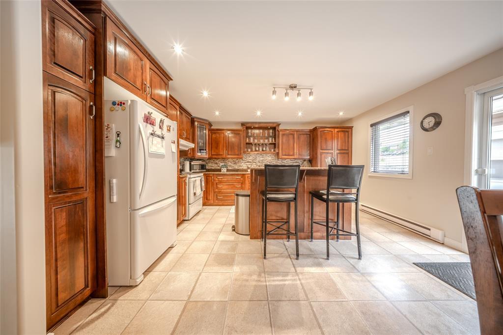 20 Newfoundland Drive, St. John'S, NL