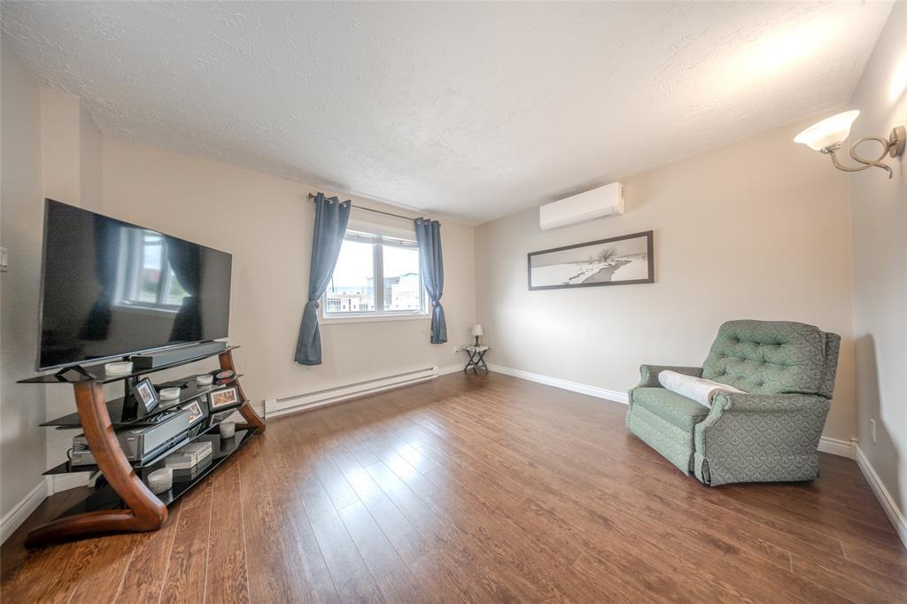 20 Newfoundland Drive, St. John'S, NL