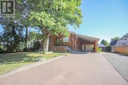 560 Lake ST Sault Ste. Marie, ON P6B 3L2
