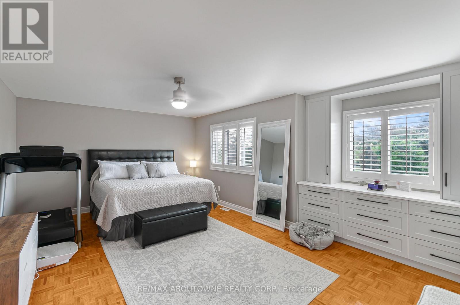817 Brass Winds Place, Mississauga, ON