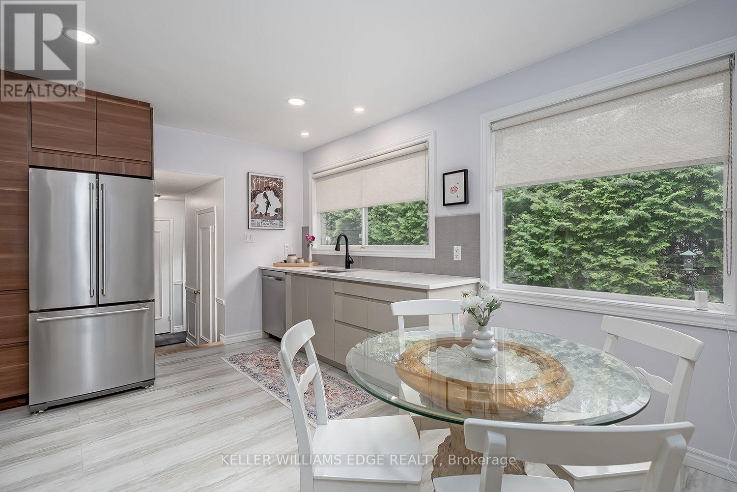 280 Penn Drive, Burlington, ON