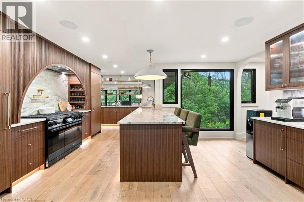 2510 Britannia Road, Burlington, ON