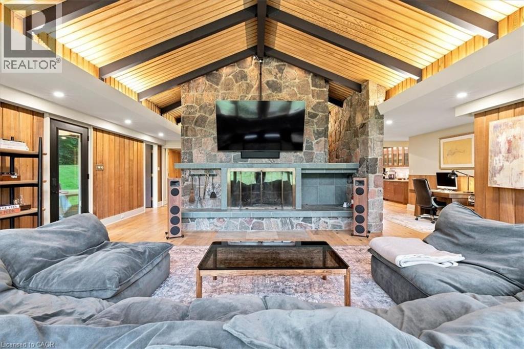 2510 Britannia Road, Burlington, ON