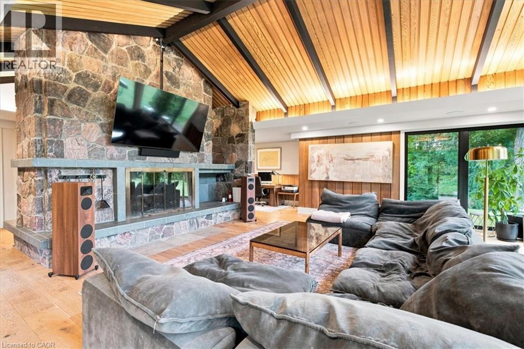 2510 Britannia Road, Burlington, ON