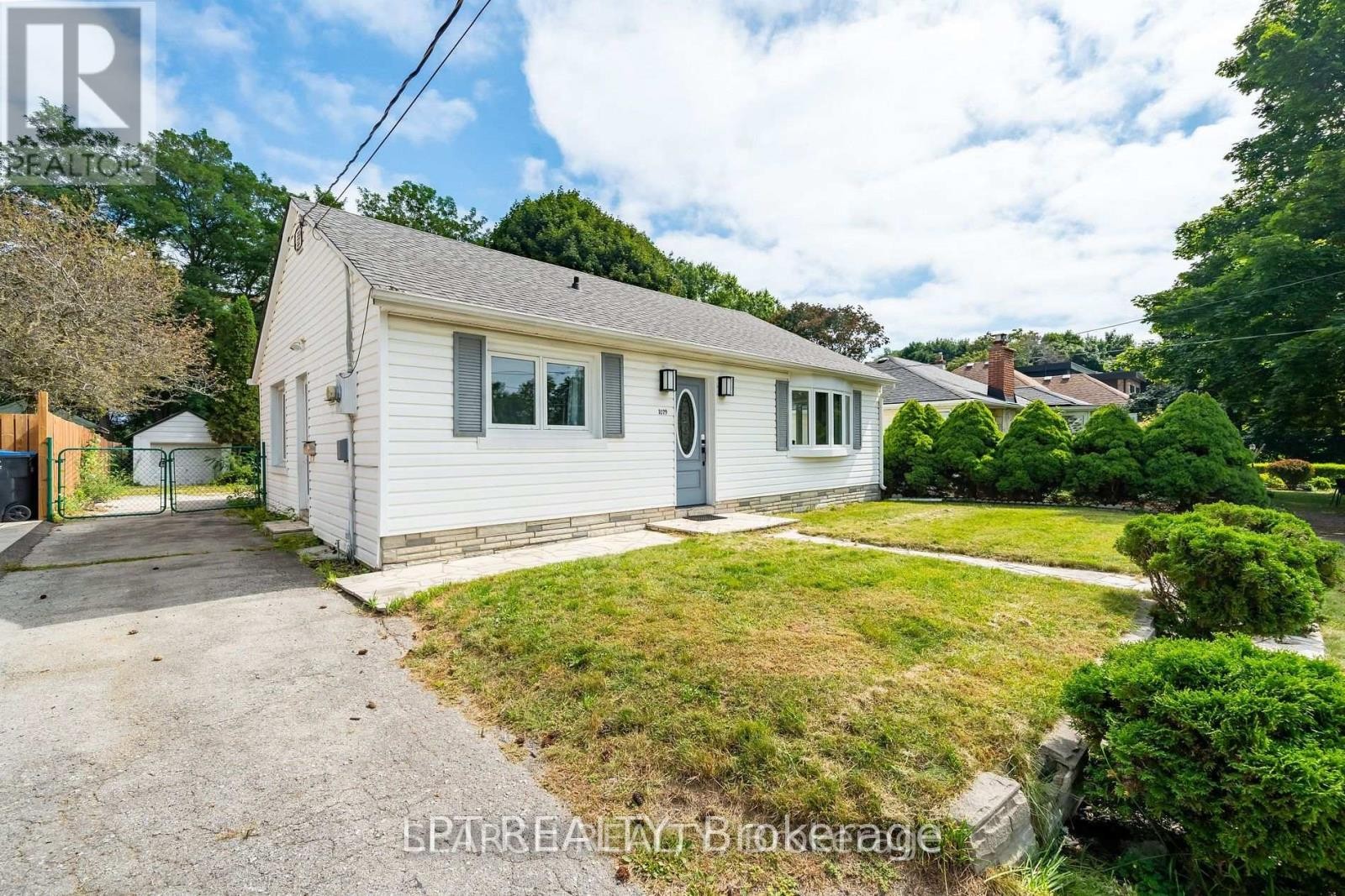 1079 Deta Road, Mississauga, ON