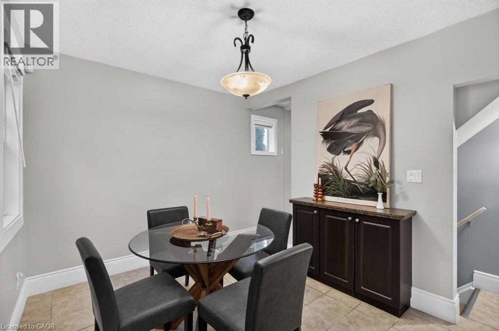 50 Wexford Avenue S, Hamilton, ON
