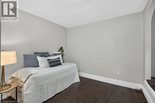 50 Wexford Avenue S, Hamilton, ON 