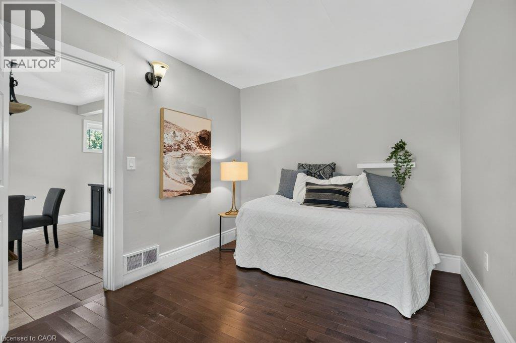 50 Wexford Avenue S, Hamilton, ON