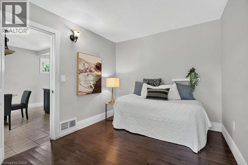 50 Wexford Avenue S, Hamilton, ON 