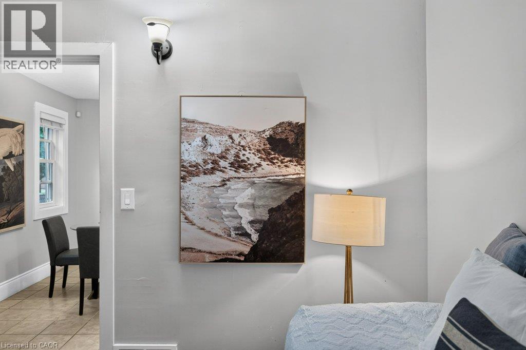 50 Wexford Avenue S, Hamilton, ON