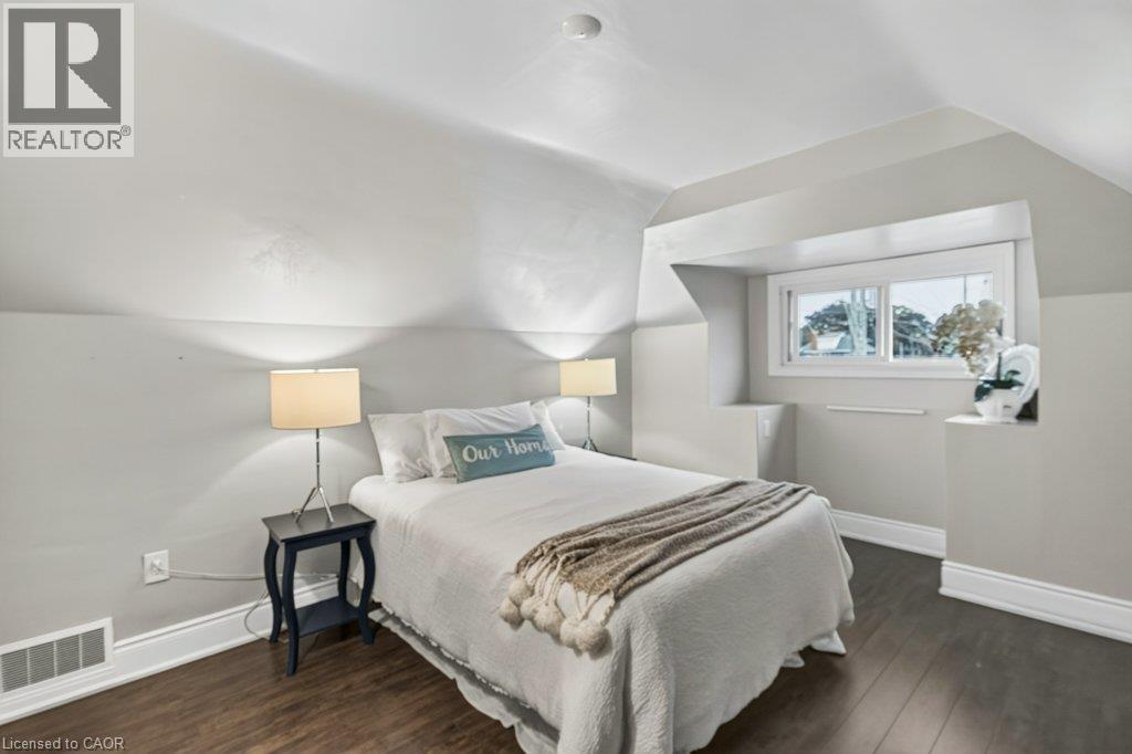 50 Wexford Avenue S, Hamilton, ON