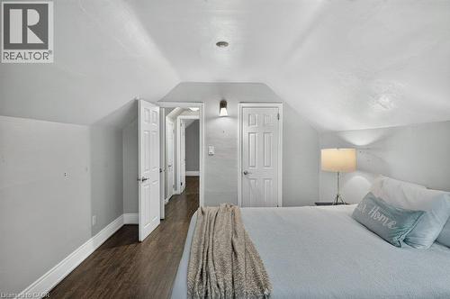 50 Wexford Avenue S, Hamilton, ON 