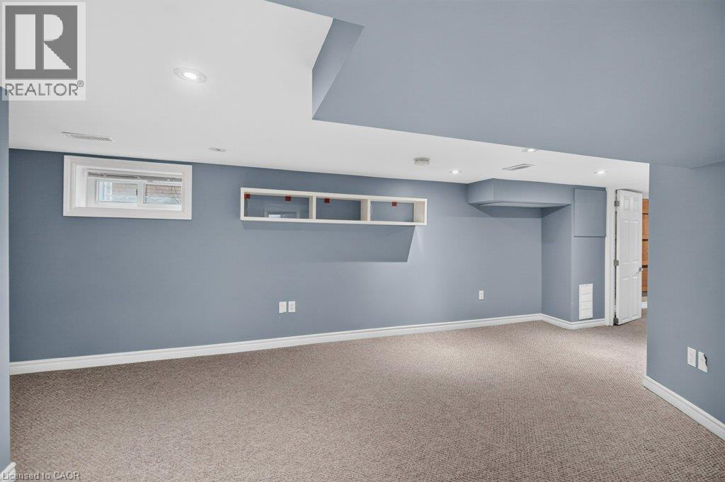50 Wexford Avenue S, Hamilton, ON