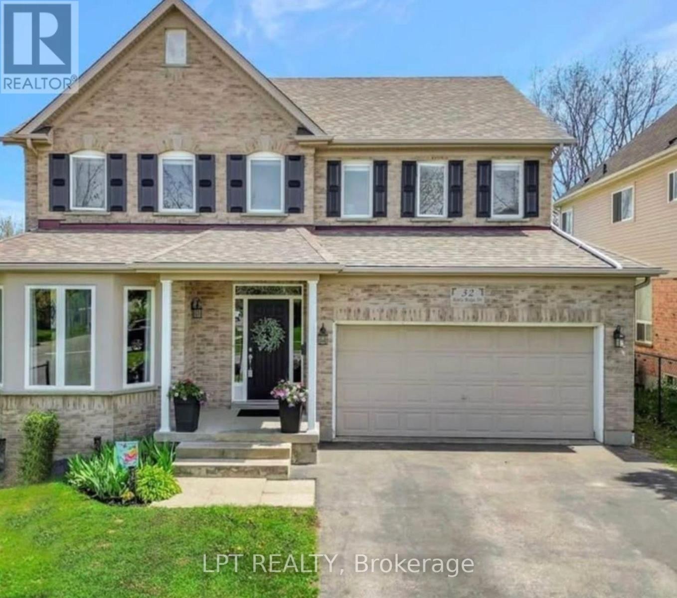32 Apple Ridge Drive, Kitchener, ON