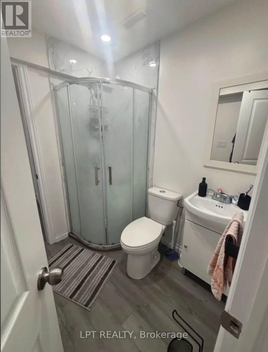 32 Apple Ridge Drive, Kitchener, ON