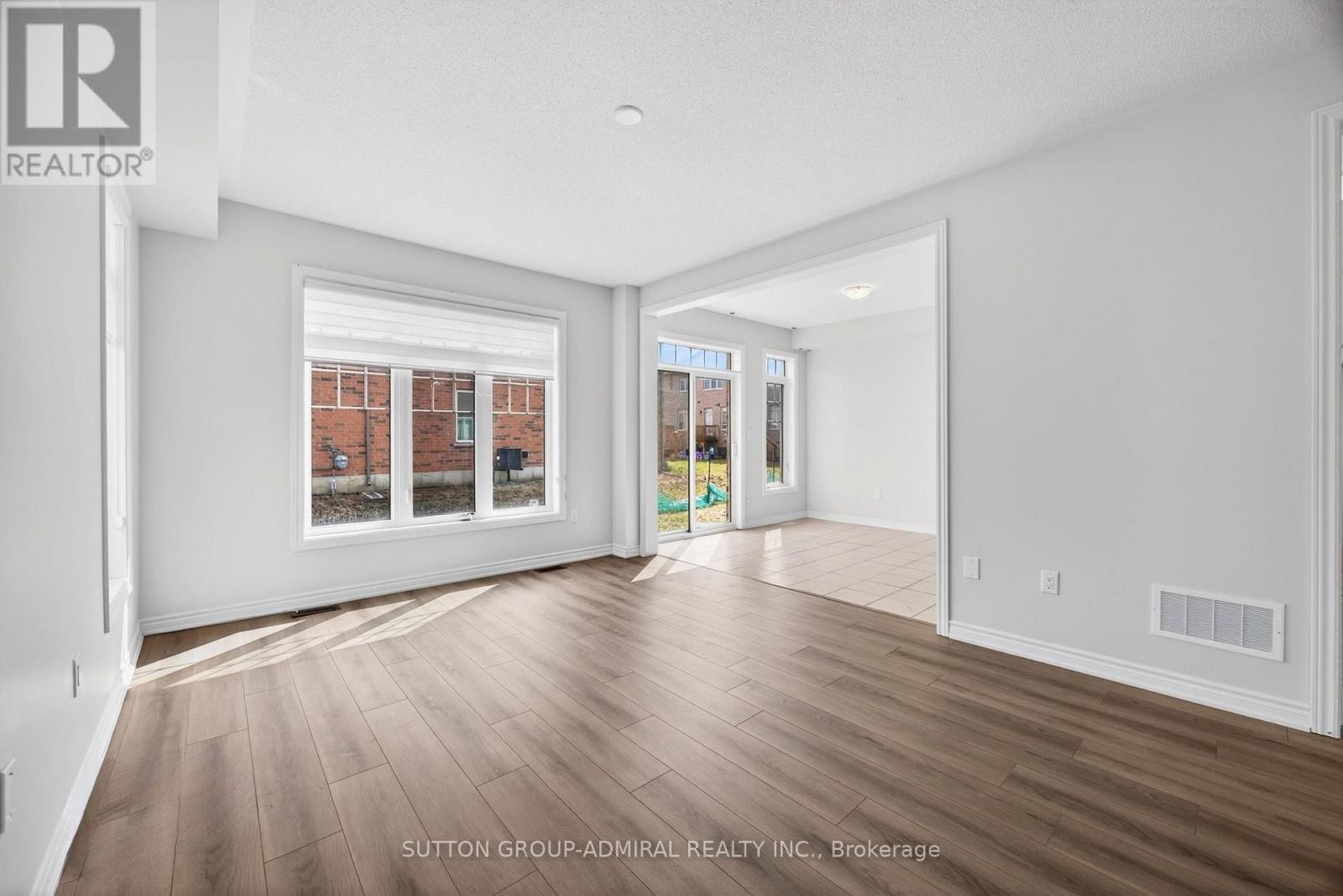 Family Room - 2237 Grainger Loop, Innisfil, ON