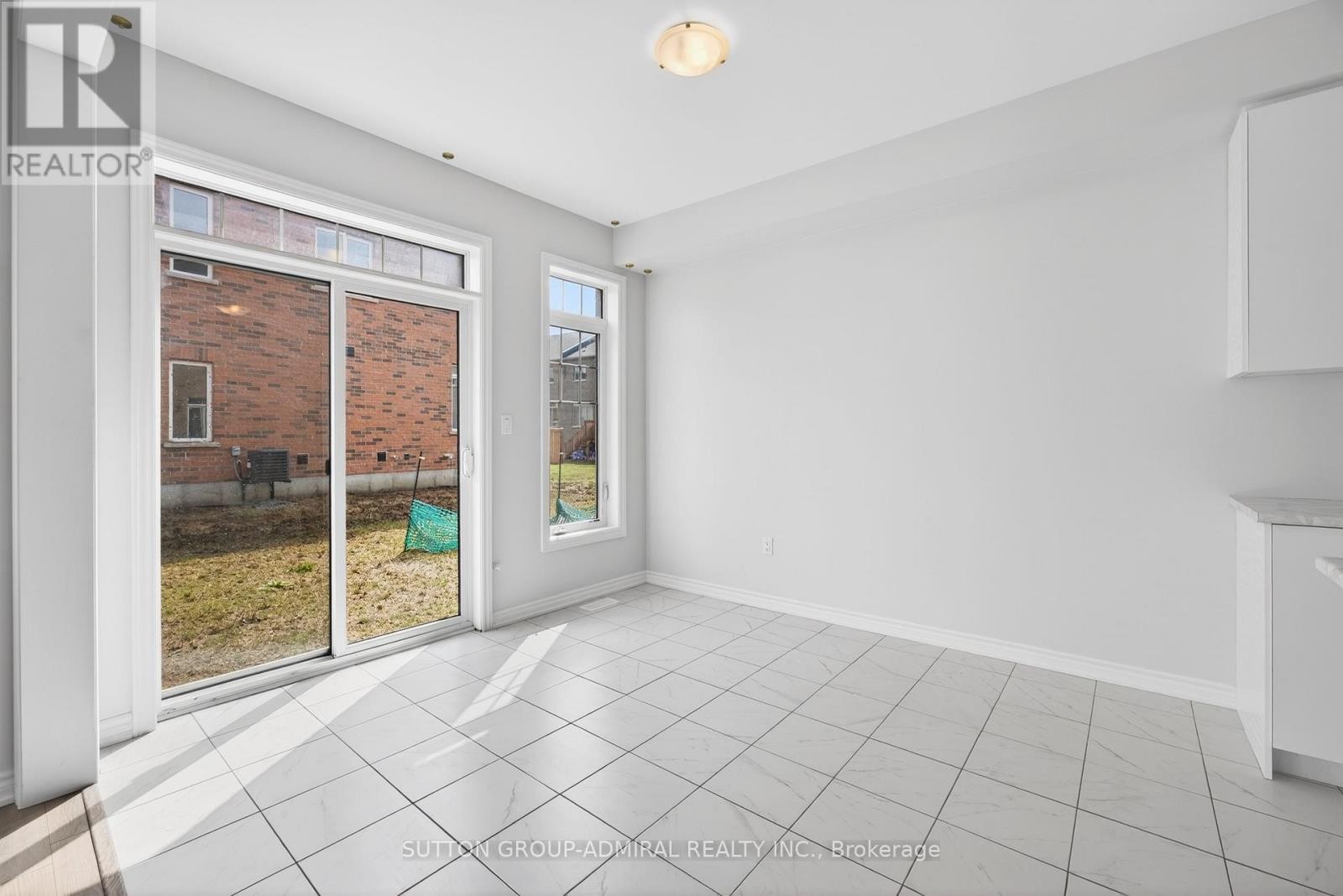 Breakfast Area - 2237 Grainger Loop, Innisfil, ON