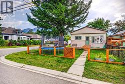 1092 5TH Avenue Fernie, BC V0B 1M0