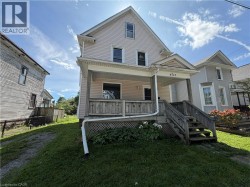 4712 COOKMAN Crescent Niagara Falls, ON L2E 1C5