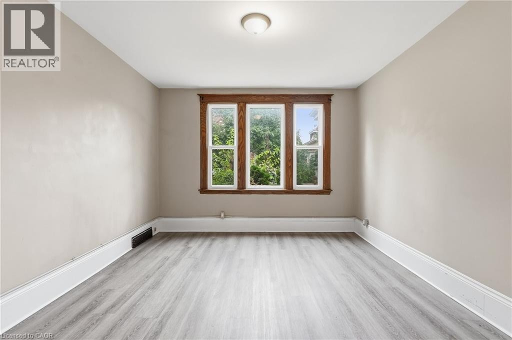 63 Melrose Avenue S, Hamilton, ON