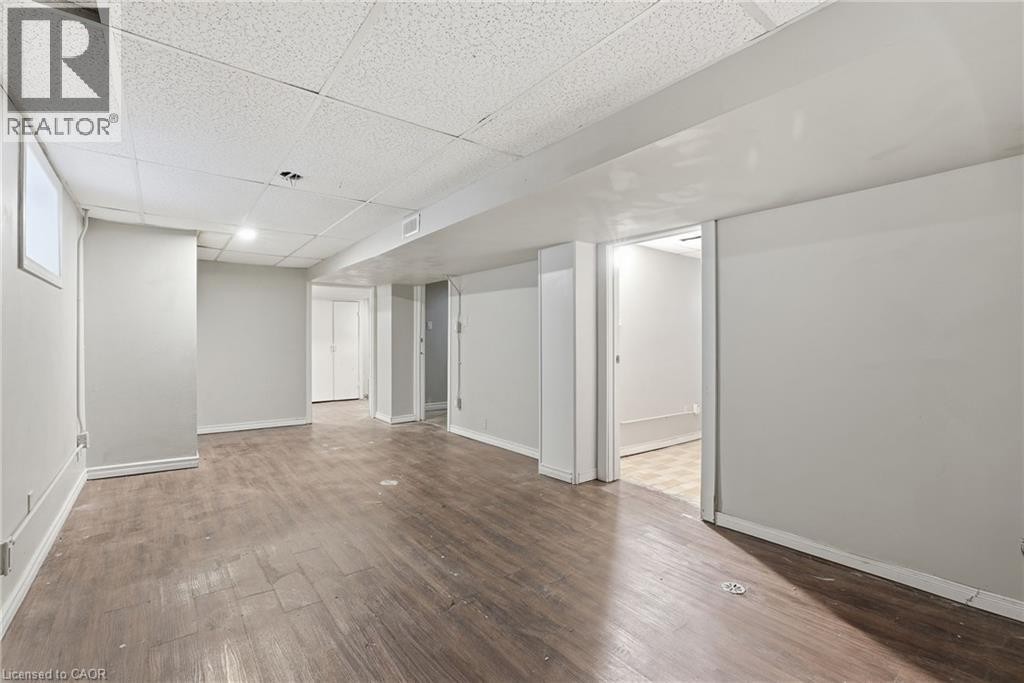 basement - 63 Melrose Avenue S, Hamilton, ON