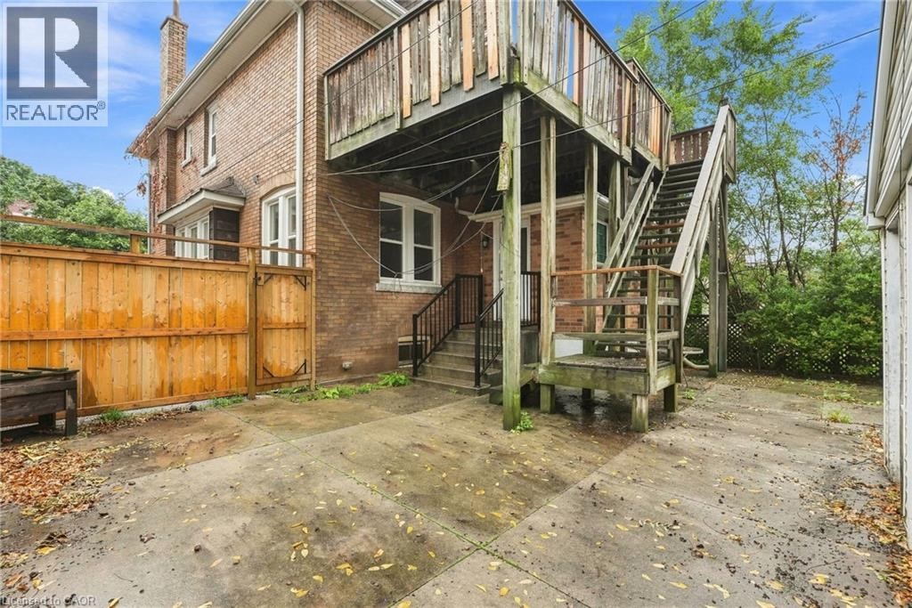 63 Melrose Avenue S, Hamilton, ON