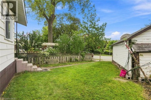 1500 King Street E, Hamilton, ON 